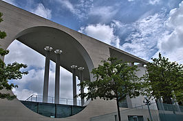 Bernhard Saalfeld - Bundeskanzleramt.jpg