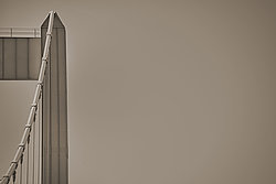 Pylon - Bernhard Saalfeld