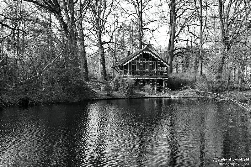 Bernhard Saalfeld - Schweizer Haus