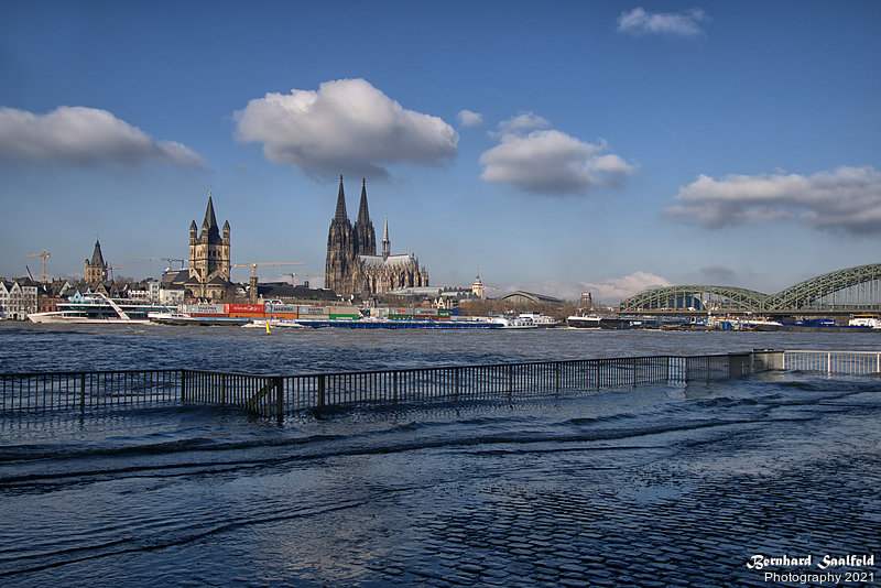Bernhard Saalfeld - Altstadtpanorama