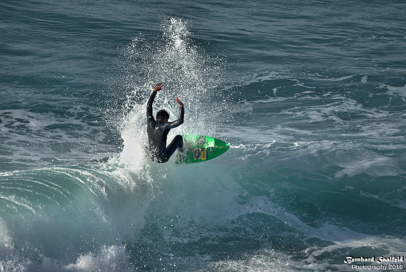 Bernhard Saalfeld - Surfer