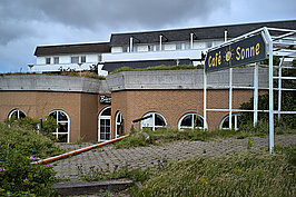Golfhotel_t.jpg