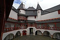 Bernhard Saalfeld - Innenhof.jpg