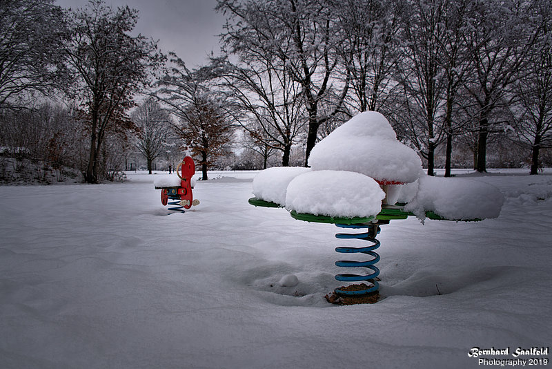 Bernhard Saalfeld - Spielplatz